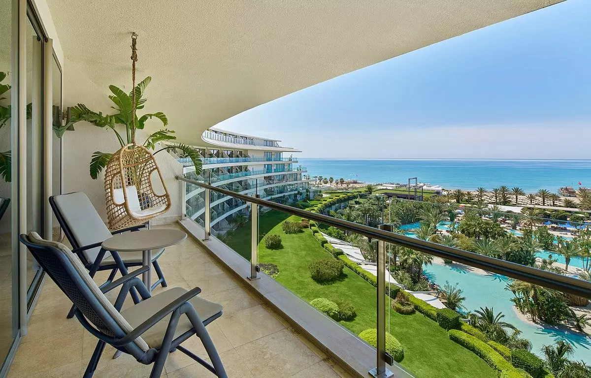 ویو اتاق 2 هتل مکس رویال بلک آنتالیا